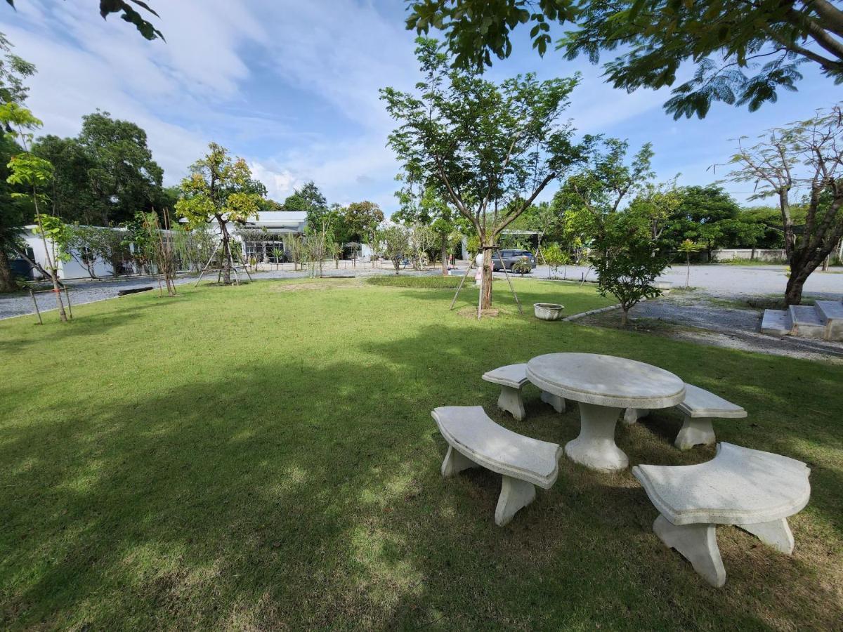 Utapao Sattahip Rayong Resort Ban Nong Sa Dış mekan fotoğraf